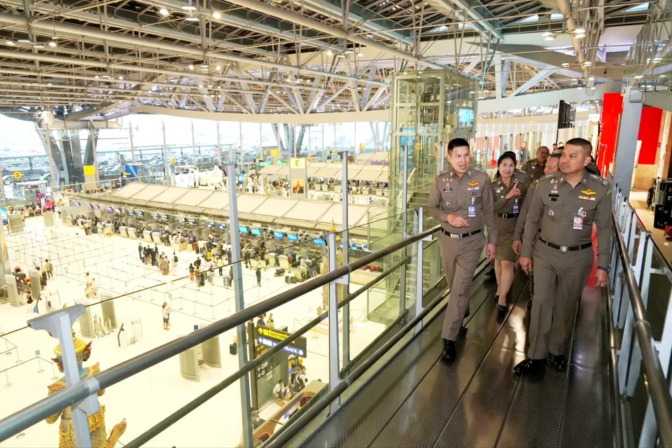 Daily Times Online รับตำแหน่งวันแรก ผบช.สตม.ลงสุวรรณภูมิทันที กำชับคัดกรองเข้ม สกัดอาชญากรรมข้ามชาติ พร้อมดูแลนักท่องเที่ยว